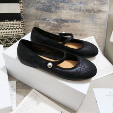 Christian Dior Low Shoes